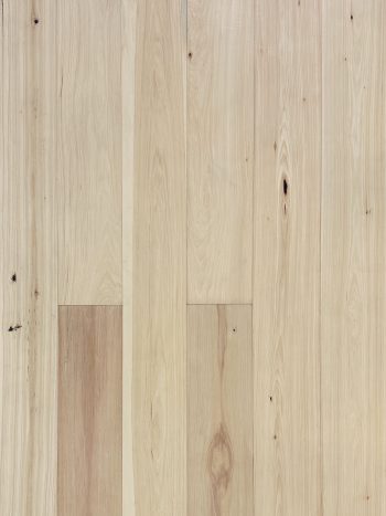 Hickory Natural | Wire-brushed White Oak 1/2" × 7–1/2"