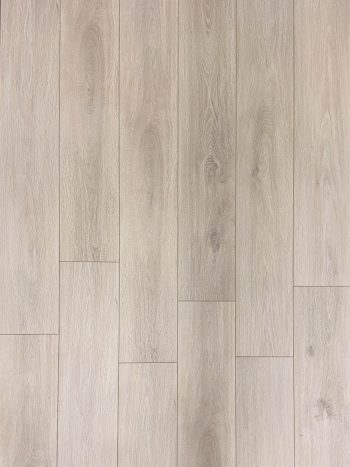Desertland Oak