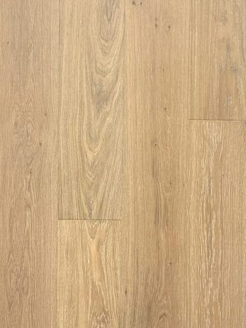 Hilton Head | Wire-brushed European White Oak 1/2" × 7–1/2"